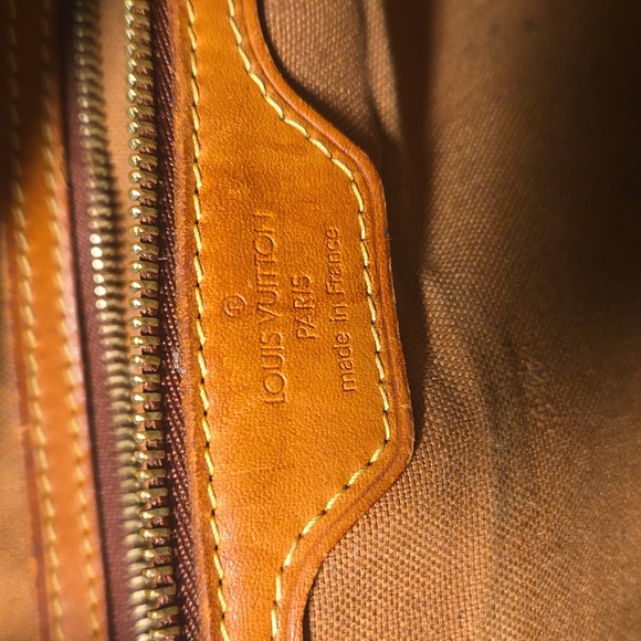 Louis Vuitton Rehab Lavin GM Monogram Bag - Picture 3 of 15